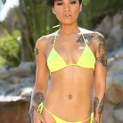 Honey Gold in 'I Like Black Girls 5'