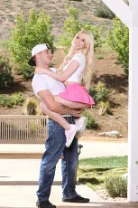 Kenzie Reeves - It's Okay She's My StepSister 5 | Picture (320)